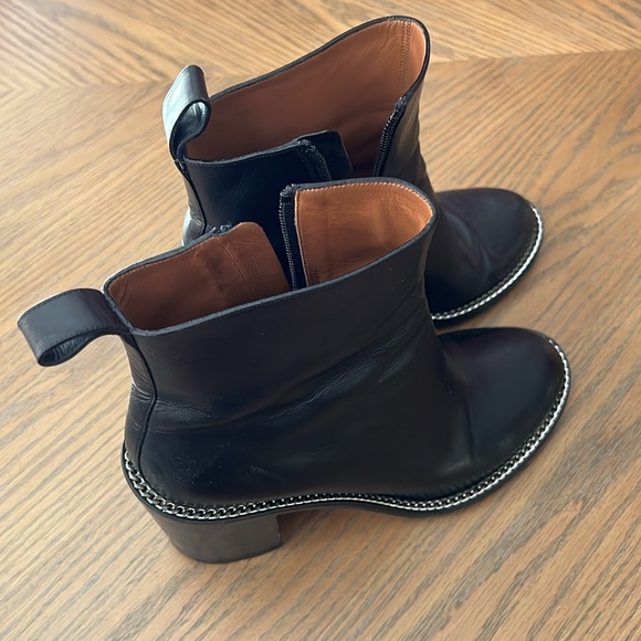 Givenchy Paris Booties Size 9 Black Leather Chains - Picture 2 of 13